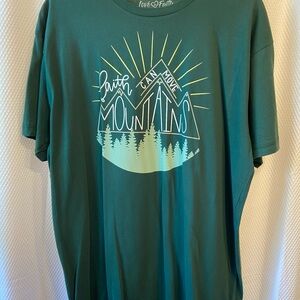 Love in Faith Unisex Short Sleeve Tee